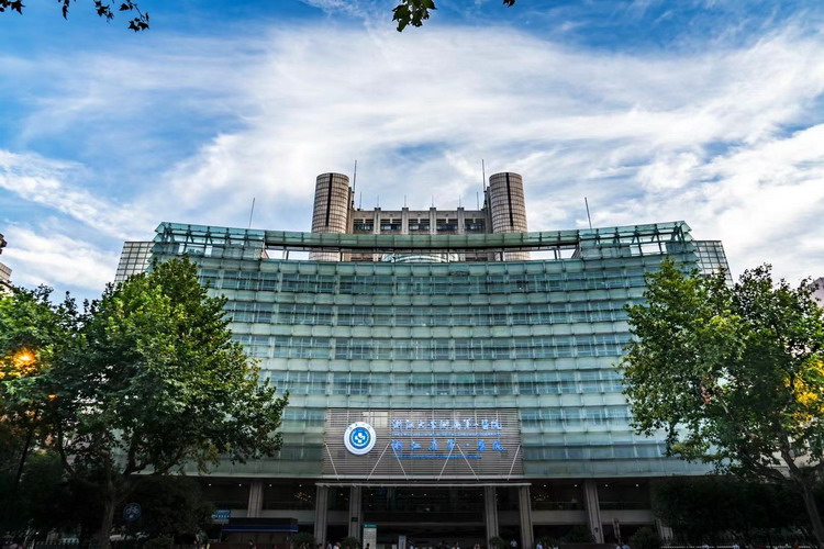 10322311301818076776